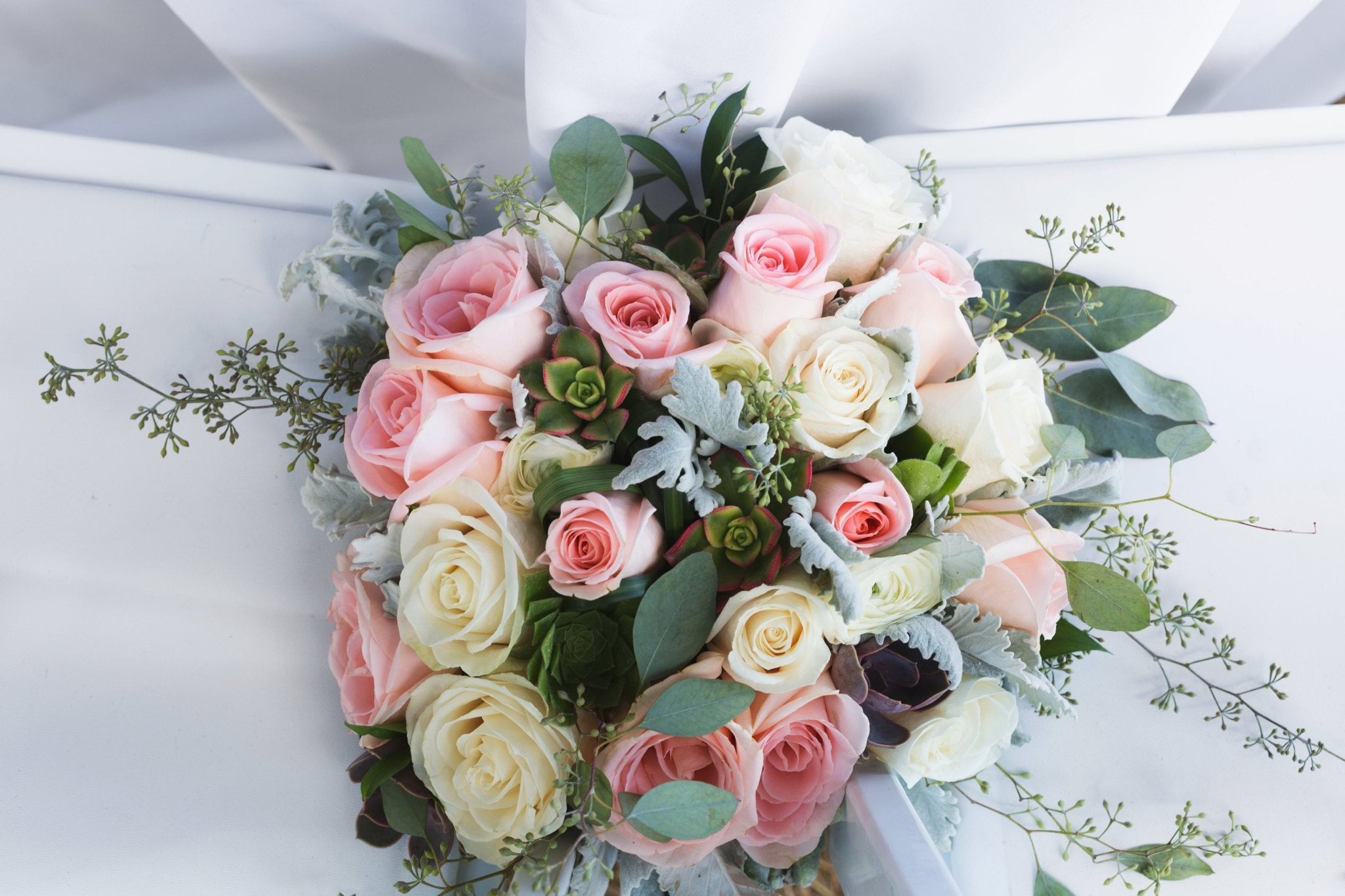 Floral Gifts - Vyno