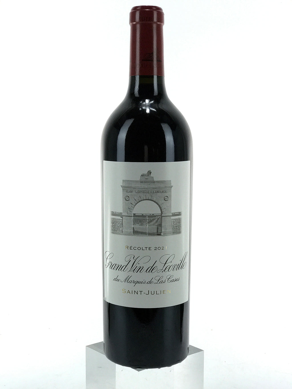 Château Léoville Las Cases 2021 Saint-Julien second growth wine bottle on display