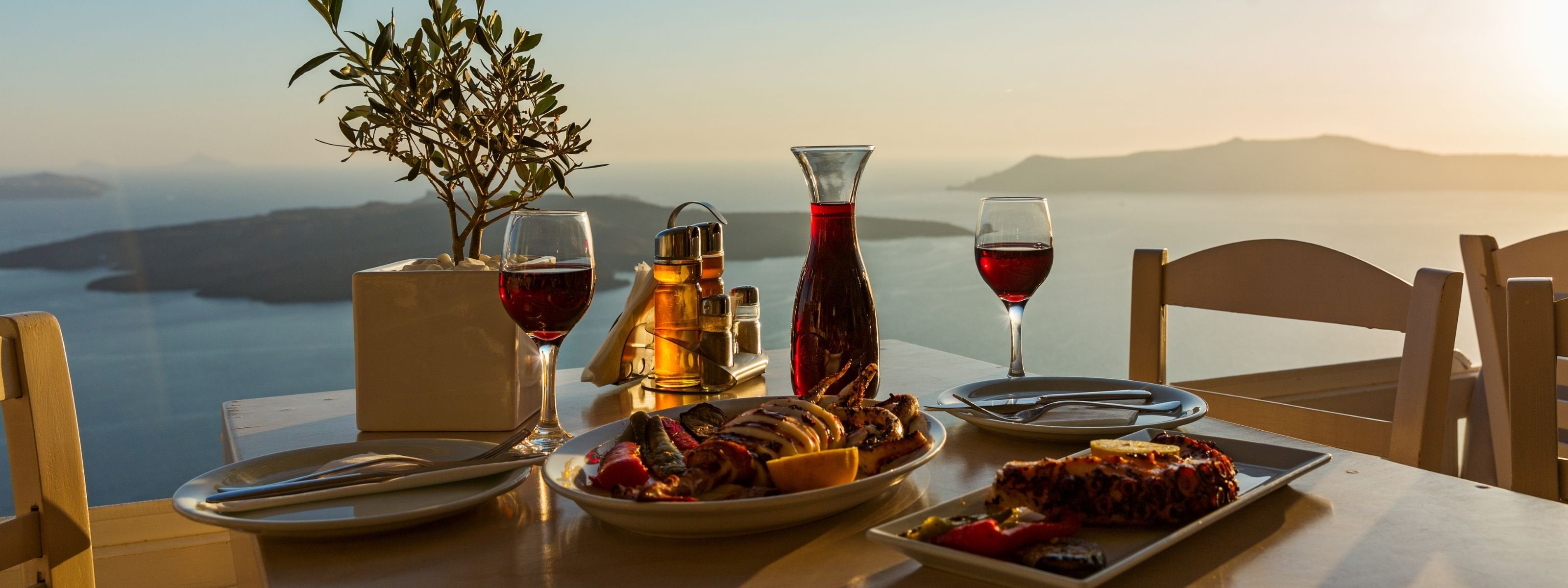 Affordable Red Wine Gifts - Vyno