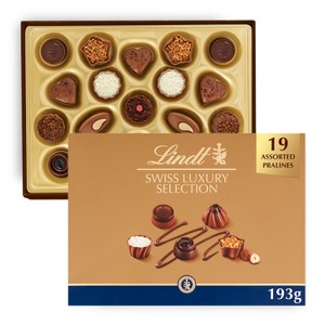 Lindt Swiss Luxury Selection assorted chocolate gift box, 193g