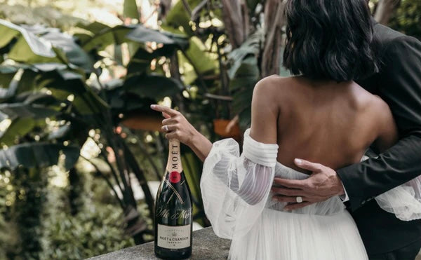 Moet wedding gifts