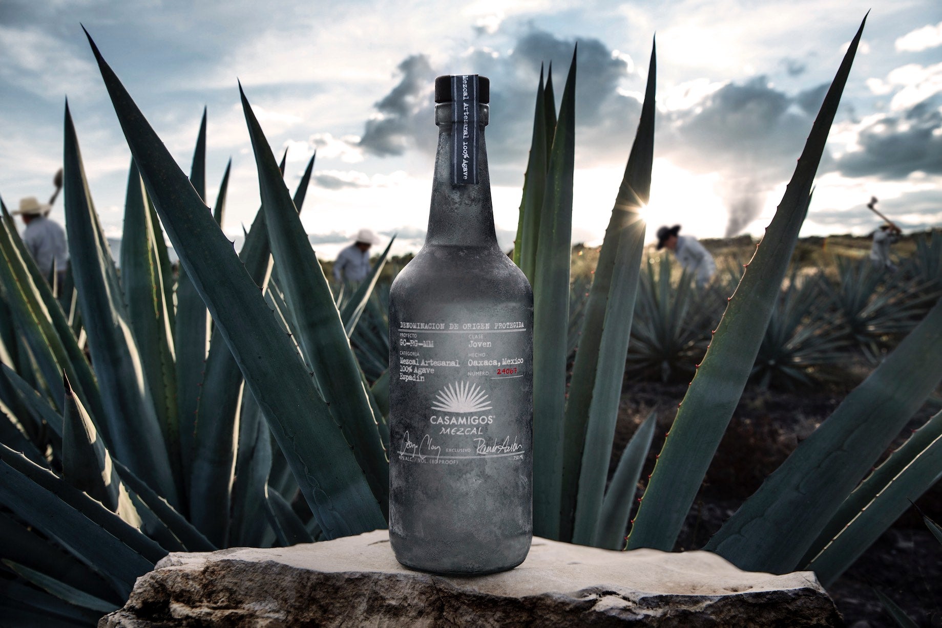 Casamigos Mezcal | Exquisite Wine & Alcohol Gift Delivery Toronto Canada | Vyno