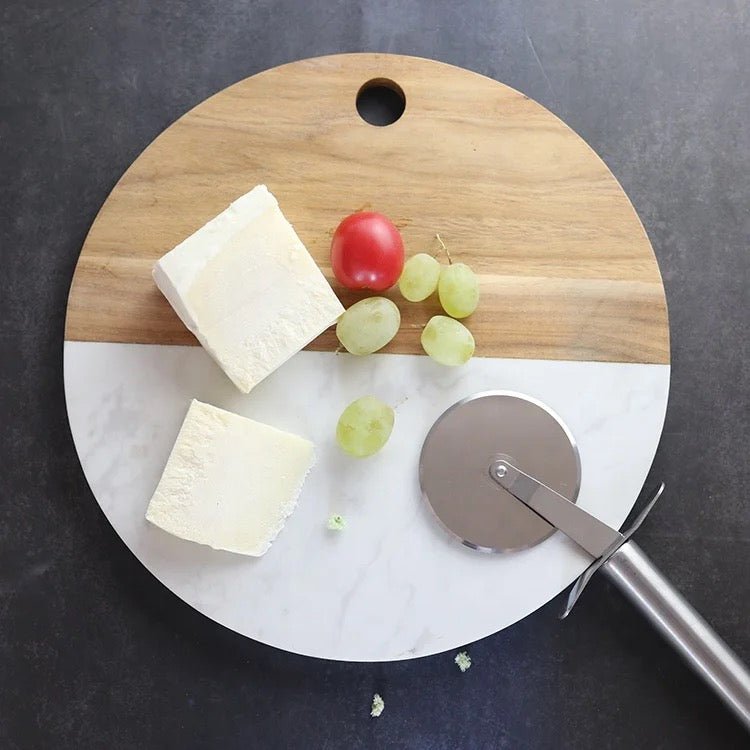 Round marble and wood cheese board