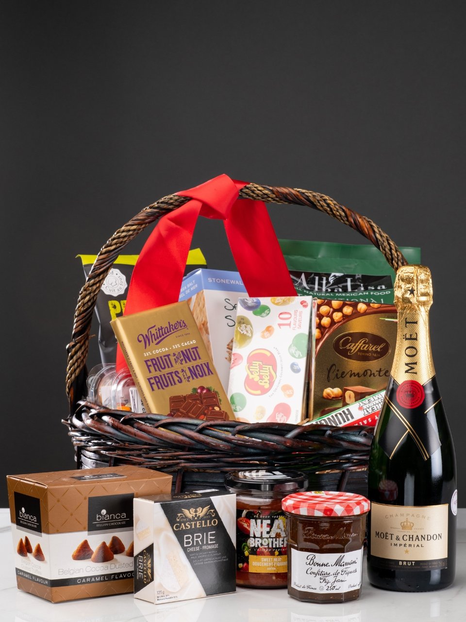 Vyno Savory & Sweet Gift Basket - Vyno